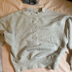 Cropped Grey Crew neck
